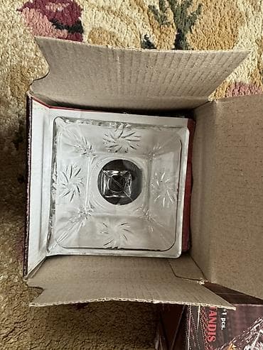 Стеклянная конфетница с крышкой 2 шт