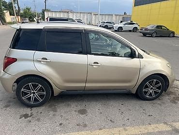 down pipe: Toyota Ist: 2003 г., 1.5 л, Автомат, Бензин, Хэтчбэк — 1