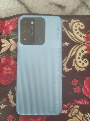 Техника и электроника: Tecno Spark Go, Б/у, 32 ГБ — 2