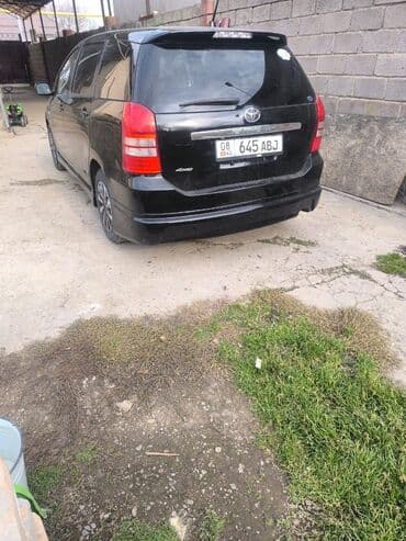 капот на аккорд: Toyota WISH: 2003 г., 1.8 л, Автомат, Бензиновая, Универсал — 1