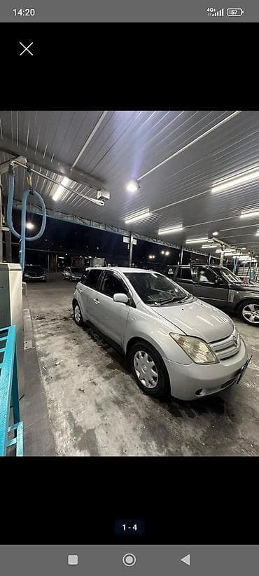 Toyota Ist: 2004 г., 1.3 л, Автомат, Бензин, Хэтчбэк