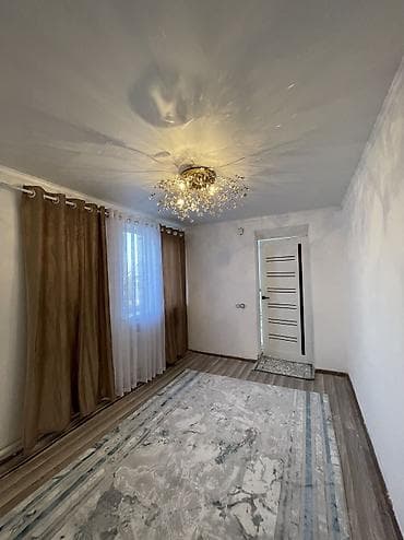 продаю дом 35000: 🏡 Продаётся ДОМ 💰 Цена 50 000 $ 🌇В городе Балыкчы 📍 ул. Кок-Ойрок 90 — 5