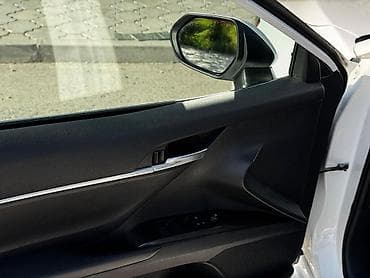 Toyota: Toyota Camry: 2022 г., 2.5 л, Автомат, Бензин, Седан — 10