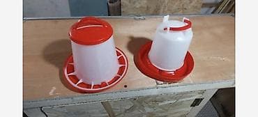 оборудование для кур: Оборудование для птицеводства - Подвесные и напольные поилки/кормушки — 1