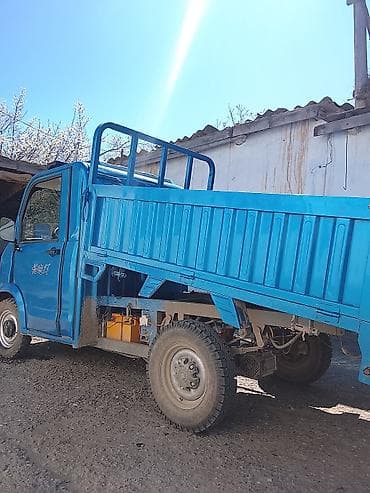 Легкий грузовик