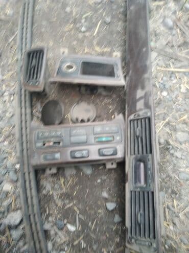 встраиваемая кофемашина сименс: Центральная консоль Mitsubishi 1993 г., Б/у, Оригинал, Германия — 5