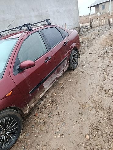 Ford Focus: 2004 г., 1.8 л, Ручные, Бензин, Хэтчбэк — 4