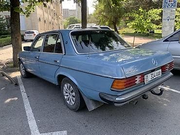 мерс 230: Mercedes-Benz W123: 1981 г., 2.3 л, Механика, Бензин, Седан — 6
