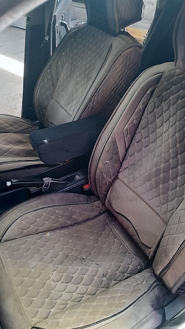 Транспорт: Audi A6: 1995 г., 2.6 л, Кол менен иштөөчү, Бензин, Седан — 7