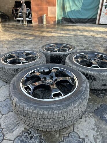 r18 5112: Литые Диски R 18 Комплект, отверстий - 5, Б/у — 2