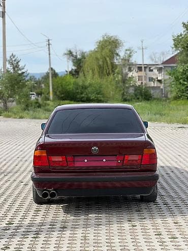 х5 м: BMW 5 series: 1991 г., 2.5 л, Механика, Седан — 2