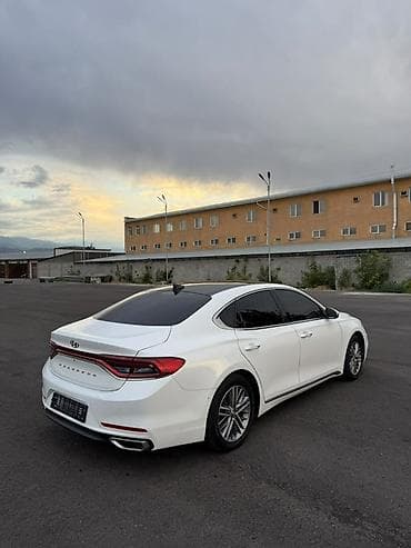 geely e5: Hyundai Grandeur: 2018 г., 3 л, Автомат, Газ, Седан — 5
