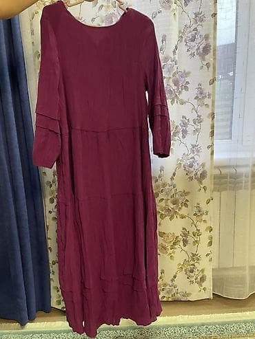 Платье свободного кроя, макси длины, насыщенного бордового/ягодного