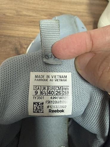 кроссовки reebok: Оригинал Кроссовки Reebok - Модель: Reebok (бирка внутри с кодом 420 — 4