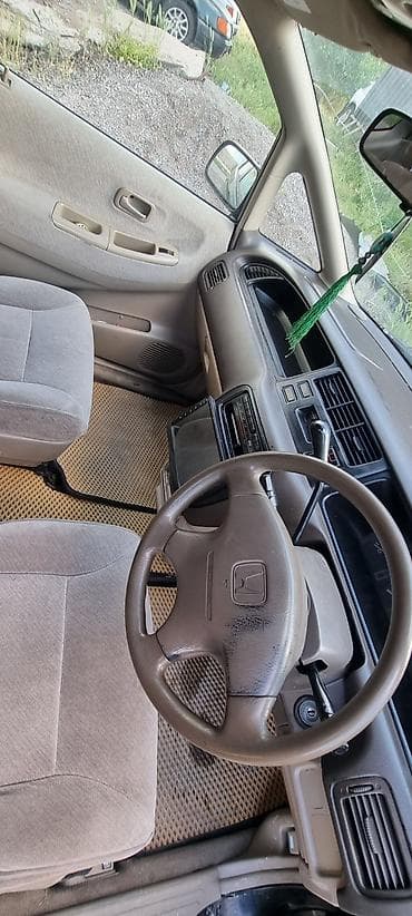 Продажа авто: Honda Shuttle: 1999 г., 2.3 л, Автомат, Бензин, Универсал — 2