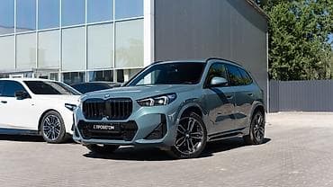 вмв тройка: BMW X1: 2023 г., 2 л, Автомат, Бензин, Кроссовер — 1