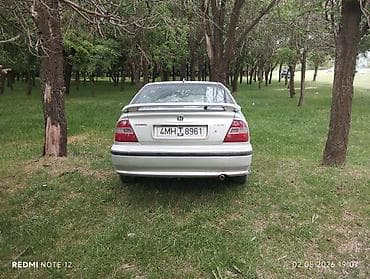 subaru impeza: Honda Civic: 1998 г., 1.4 л, Механика, Хэтчбэк — 4