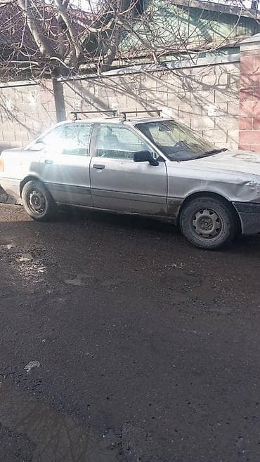 форт фокс хежбек: Audi 80: 1989 г., Седан — 4