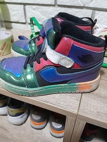 Школьная форма: Деми сезон детс в хор сост б/У размер 30. удобные, классные — 2