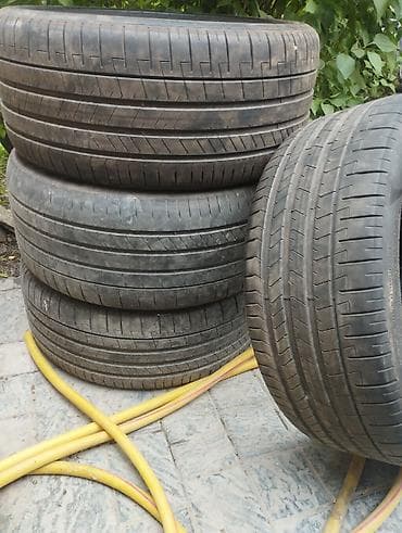 Шины 275 / 40 / R 22, Б/у, Внедорожные (АТ/МТ), Италия, Pirelli