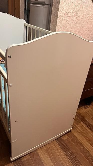 Балдар эмереги: Керебет, Колдонулган, Кыздар үчүн, Балдар үчүн, Матрас, Пластик, Өзү алып кетүү — 3