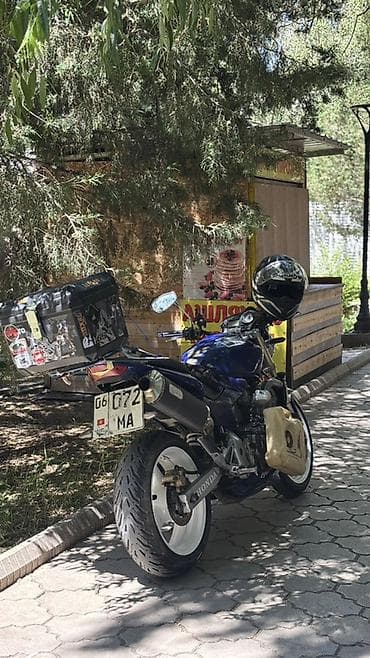 Транспорт: Honda CB600F Hornet, синий дорожный нейкед. - Двигатель: рядный — 4