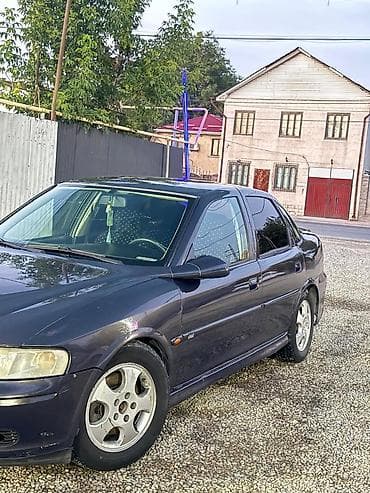 w211 e55 amg kompressor: Opel Vectra: 2001 г., 1.8 л, Механика, Бензин, Седан — 3