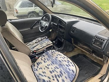 Volkswagen: Volkswagen Passat Variant: 1988 г., 1.8 л, Механика, Бензин, Универсал — 6