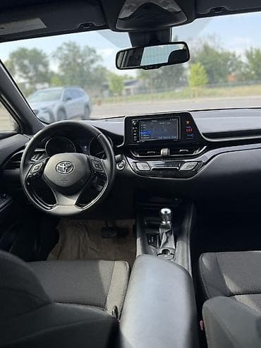 Продажа авто: Toyota C-HR: 2018 г., 1.2 л, Вариатор, Бензин, Кроссовер — 8