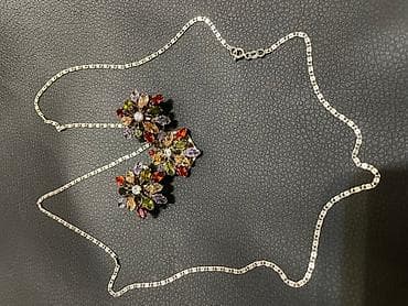 Свадебные платья: Серебро индийское 
Новый комплект
Камни натуральные 
Цена: 5000 сом — 1