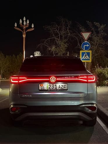 byd e2 2023: Volkswagen ID.4: 2022 г., Автомат, Электромобиль, Кроссовер — 6