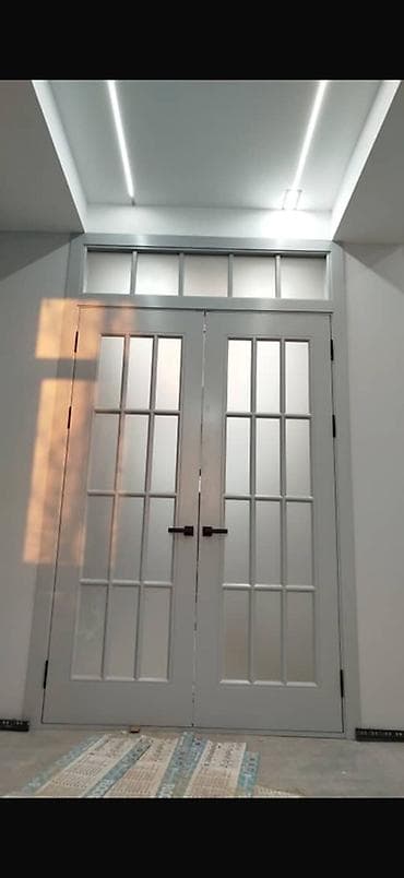 баран живой: Межкомнатные двери с остеклением в английском стиле (французские — 3