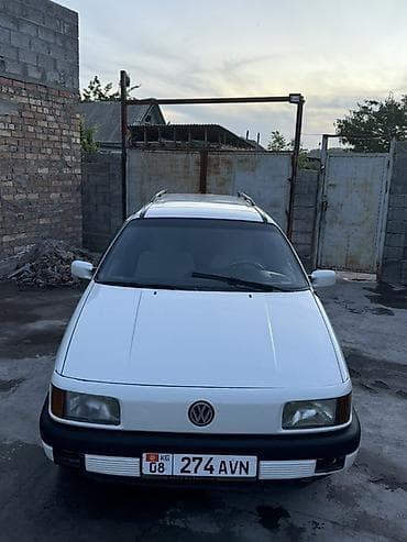 Volkswagen Passat Variant: 1989 г., Универсал