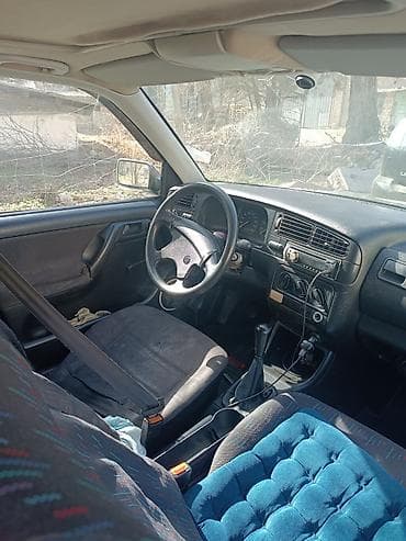 bmw e12: Volkswagen Golf: 1993 г., 1.6 л, Механика, Бензин, Хэтчбэк — 5