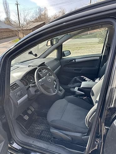kia optima 2018: Opel Zafira: 2007 г., 1.8 л, Ручные, Бензин, Минивэн — 10