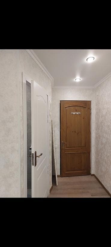 гостиница в адамедине1: Кара-Балта почасовая квартира два часа 800с последующие 200с — 9