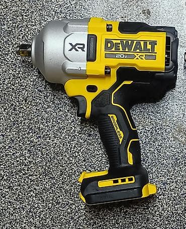 Ударные дрели: Аккумуляторный гайковерт DEWALT DCF961B, 20 В, 2372 Нм, 1890 уд/мин — 2