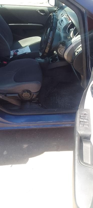 mini cooper: Honda Fit: 2002 г., 1.3 л, Автомат, Бензин, Хэтчбэк — 3