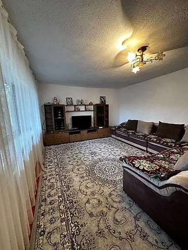 Кыймылсыз мүлк: 🏡 САТЫЛАТ ҮЙ 📍 Дареги: Талас облусу, Көк-Ой айылы, Субанова көчөсү — 4