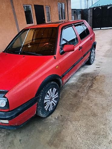 салон пассат б5: Volkswagen Golf: 1992 г., 1.8 л, Кол менен иштөөчү, Бензин, Хетчбек — 3