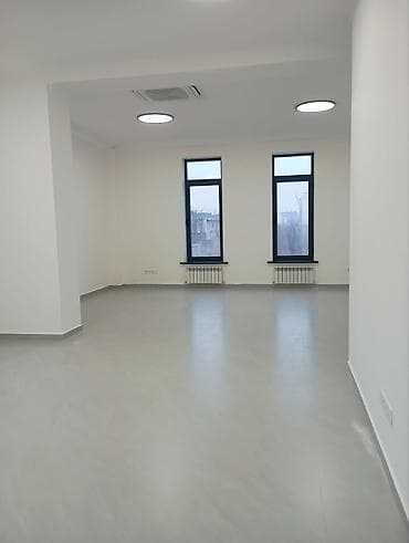 пл: Аренда офисов, 73 м², В бизнес центре, С видом на горы, С отдельной кухней, С отдельным сан узлом — 9