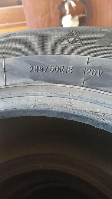 скоростя: Шины для внедорожника/SUV, комплект - Размер: 285/60 R18 - Индекс — 1