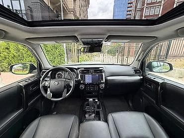 щиток: Toyota 4Runner: 2021 г., 4 л, Автомат, Бензин, Внедорожник — 9