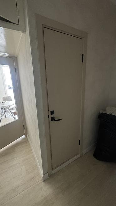 двери балконные: Межкомнатные двери с комплектом фурнитуры — 1