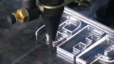 печать на ткань: Лазерная резка
акрил
фанера
ткань
кожа
все что угодно кроме металла) — 2