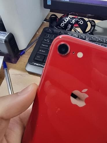 повербан: IPhone 8, Б/у, 64 ГБ, Красный, 100 % — 7