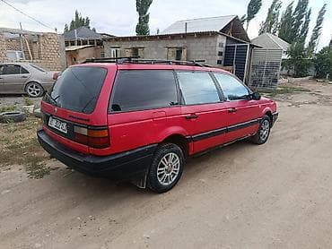 Volkswagen Passat Variant: 1991 г., 1.8 л, Механика, Бензин, Универсал — 3