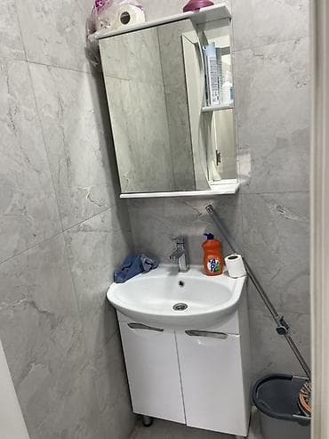 сдаю 2 комнатную квартиру аламедин 1: Магазин, В жилом доме, 30 м² Действующий, С оборудованием, С ремонтом, Вода, Отдельный вход, 1 линия, Кондиционер — 5