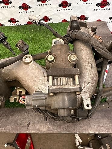 Клапан двигателя Subaru 2005 г., Оригинал