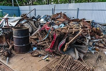 Эмерек сатып алуу: Скупка металлолома Принимаем: - черный металл - медь - алюминий - — 3